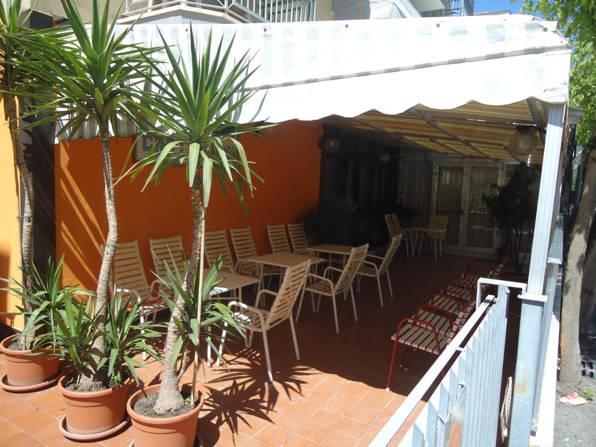 Hotel Castellani Rimini Ngoại thất bức ảnh